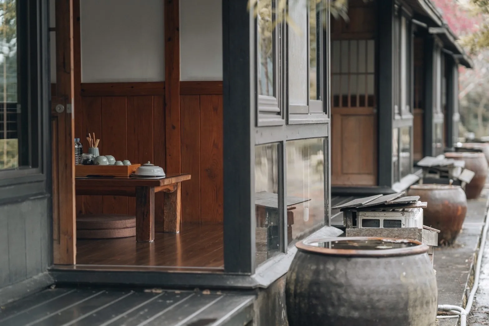 明宿木屋露臺與庭院